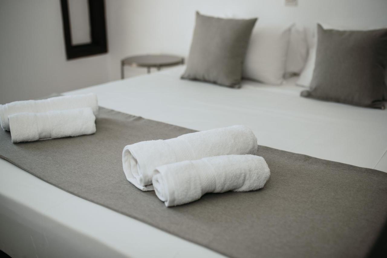 Ovis Hotel Apartments Ajía Nápa Eksteriør bilde