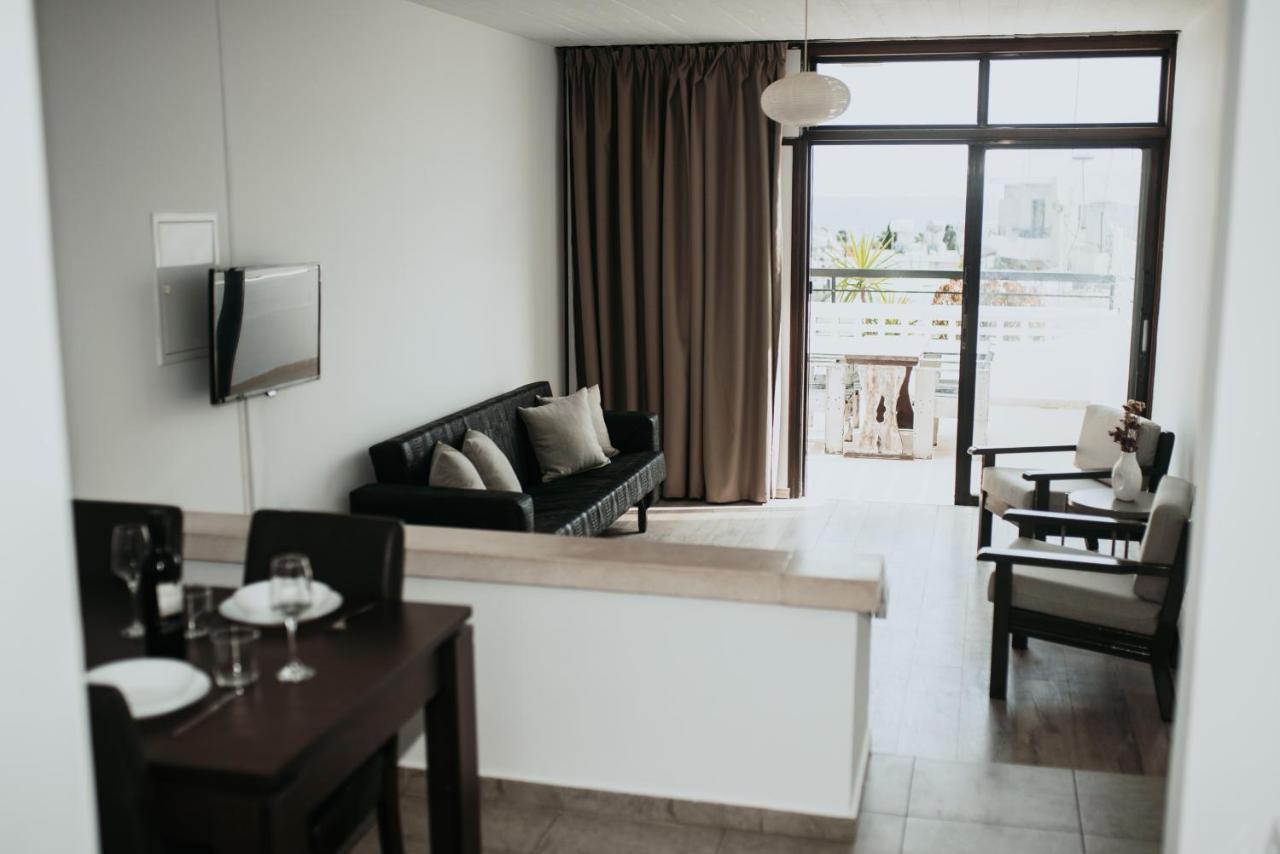 Ovis Hotel Apartments Ajía Nápa Eksteriør bilde