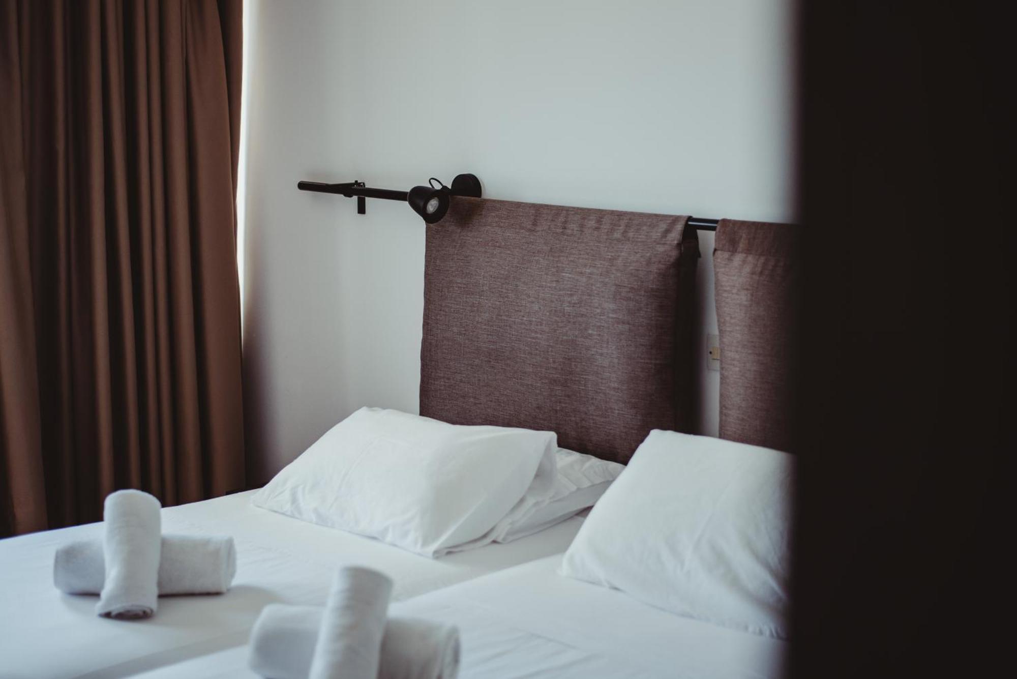 Ovis Hotel Apartments Ajía Nápa Eksteriør bilde