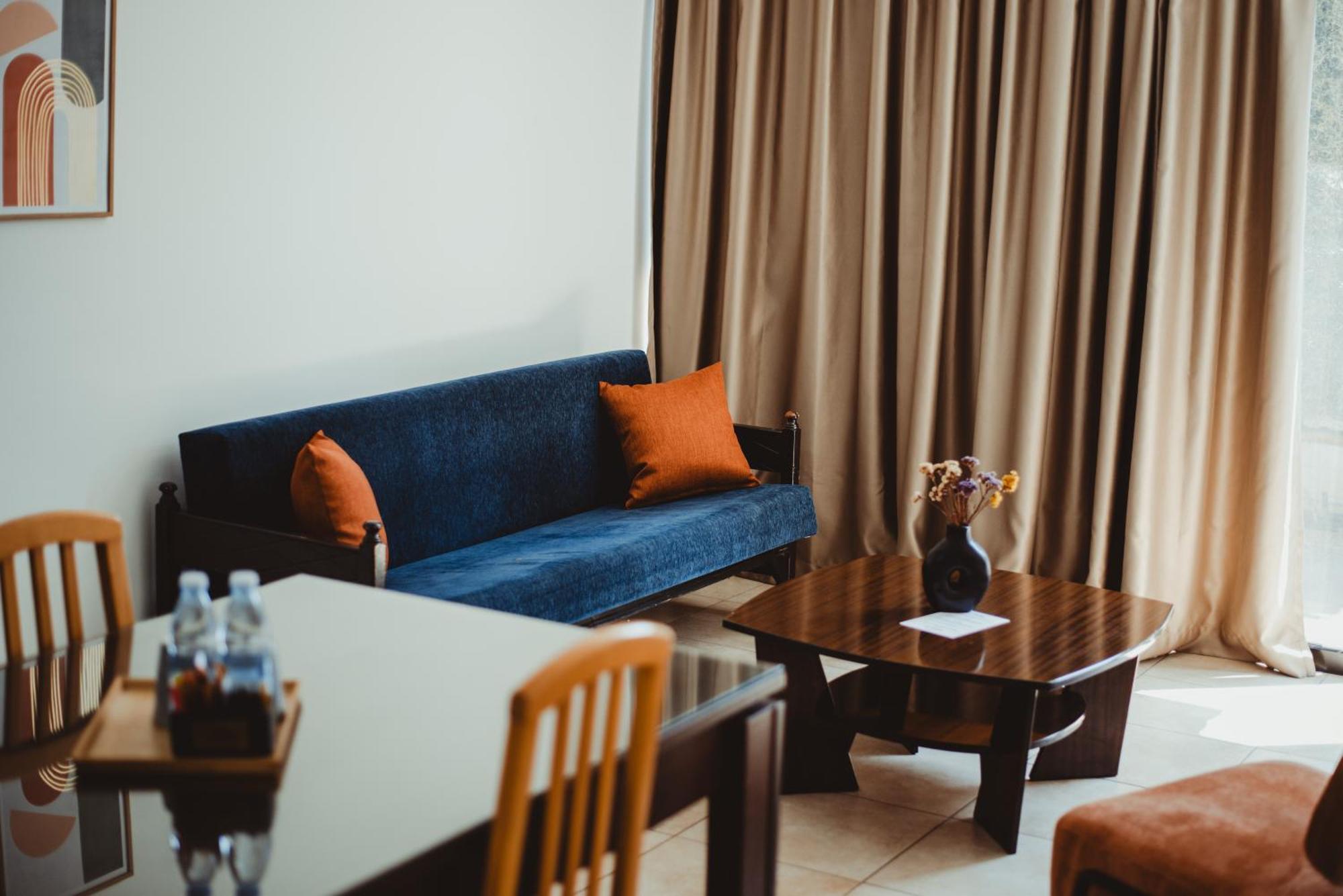 Ovis Hotel Apartments Ajía Nápa Eksteriør bilde